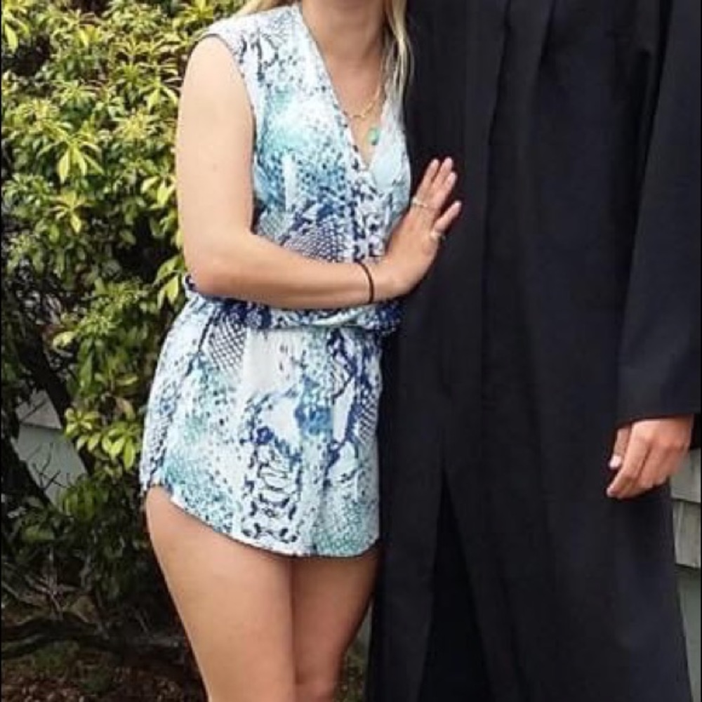 Romper - Picture 4 of 4